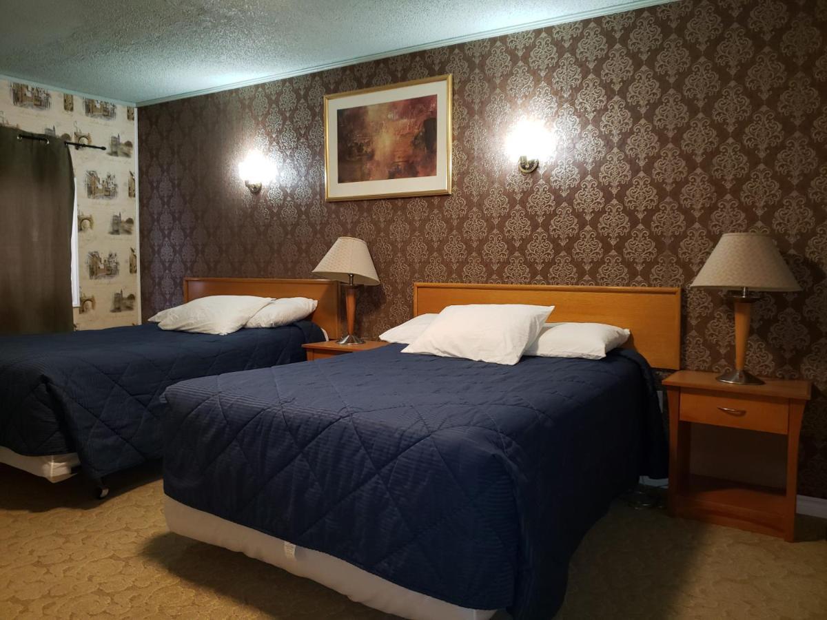 Neepawa Motel Esterno foto