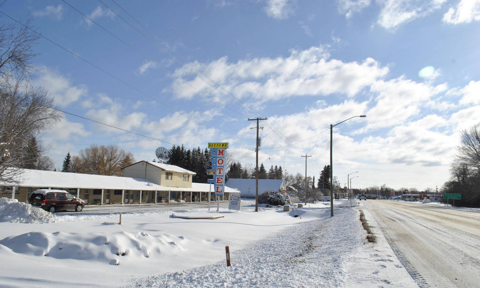 Neepawa Motel Esterno foto